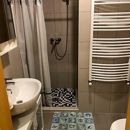 Balaton Panzio Bed & Breakfast 3*