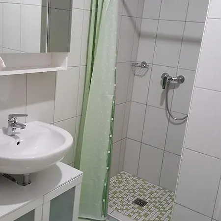 Balaton Panzio Bed & Breakfast 3*