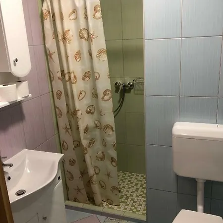 Balaton Panzio Balatonberény