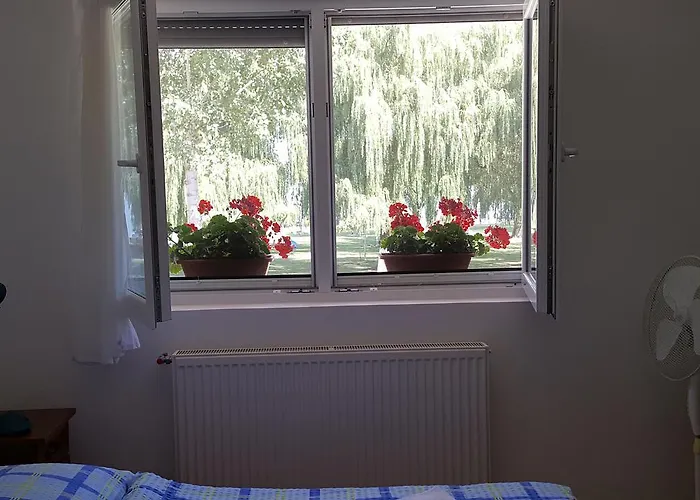 Balaton Panzio 3* Balatonberény